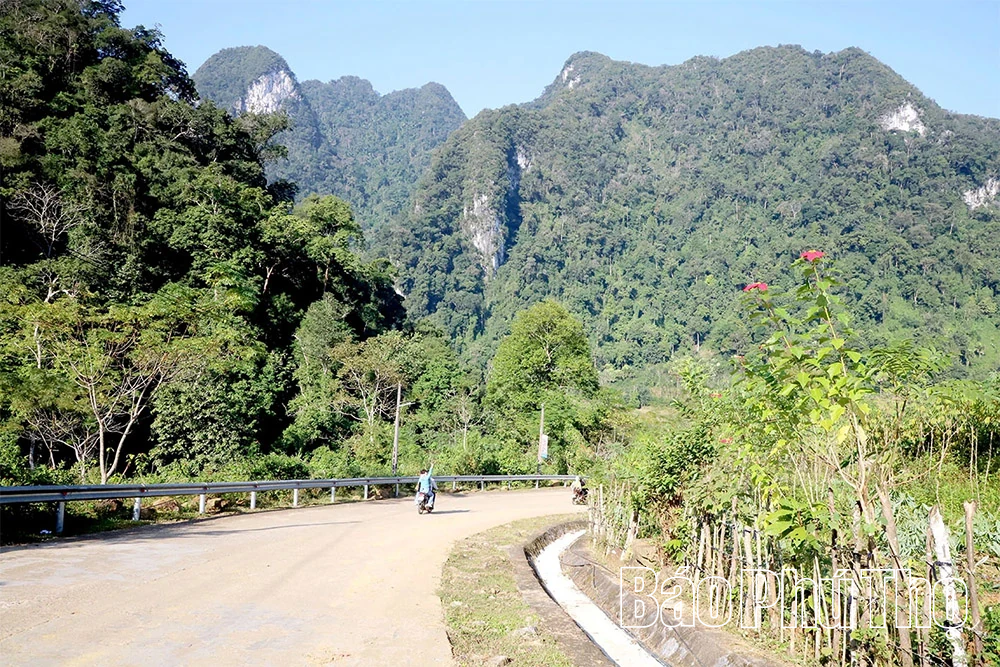 Vẻ đẹp thiên nhiên, con người Xuân Sơn