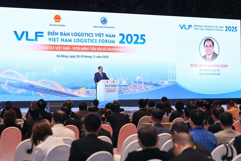 Thủ tướng: Đưa Việt Nam trở thành trung tâm dịch vụ logistics hàng đầu Đông Nam Á, châu Á và thế giới
