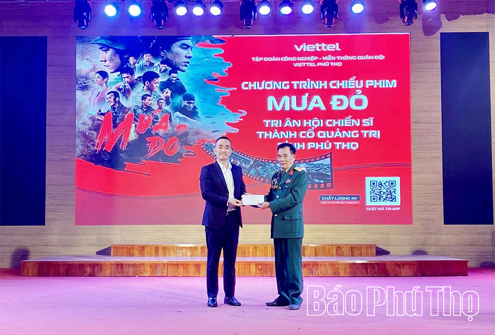 Chương trình chiếu phim “Mưa Đỏ” tri ân hội chiến sĩ Thành cổ Quảng Trị tỉnh Phú Thọ