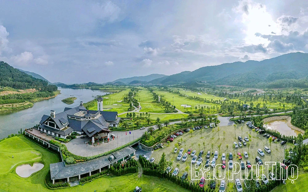 Phú Thọ tăng tốc để về đích trong năm đầu sau hợp nhất