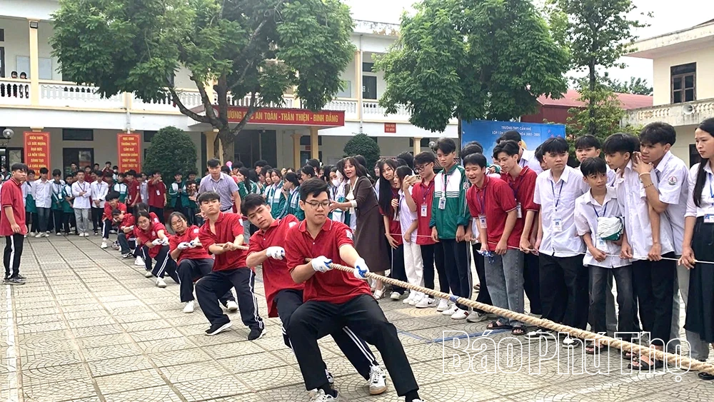 Trường THPT Cẩm Khê: Nơi khởi nguồn tri thức và hành trình vươn tới tương lai