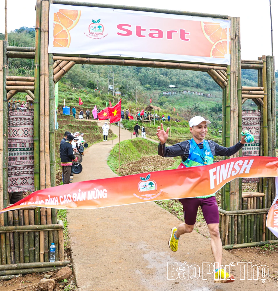 Chinh phục bản Mừng