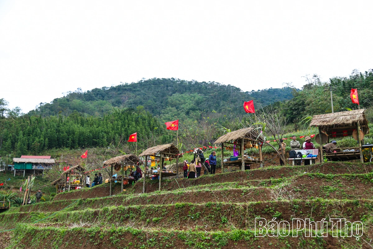 Chinh phục bản Mừng