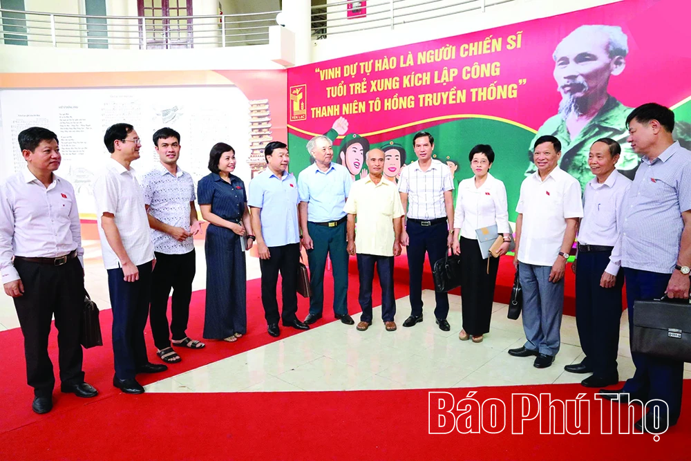 Lắng nghe người dân nói