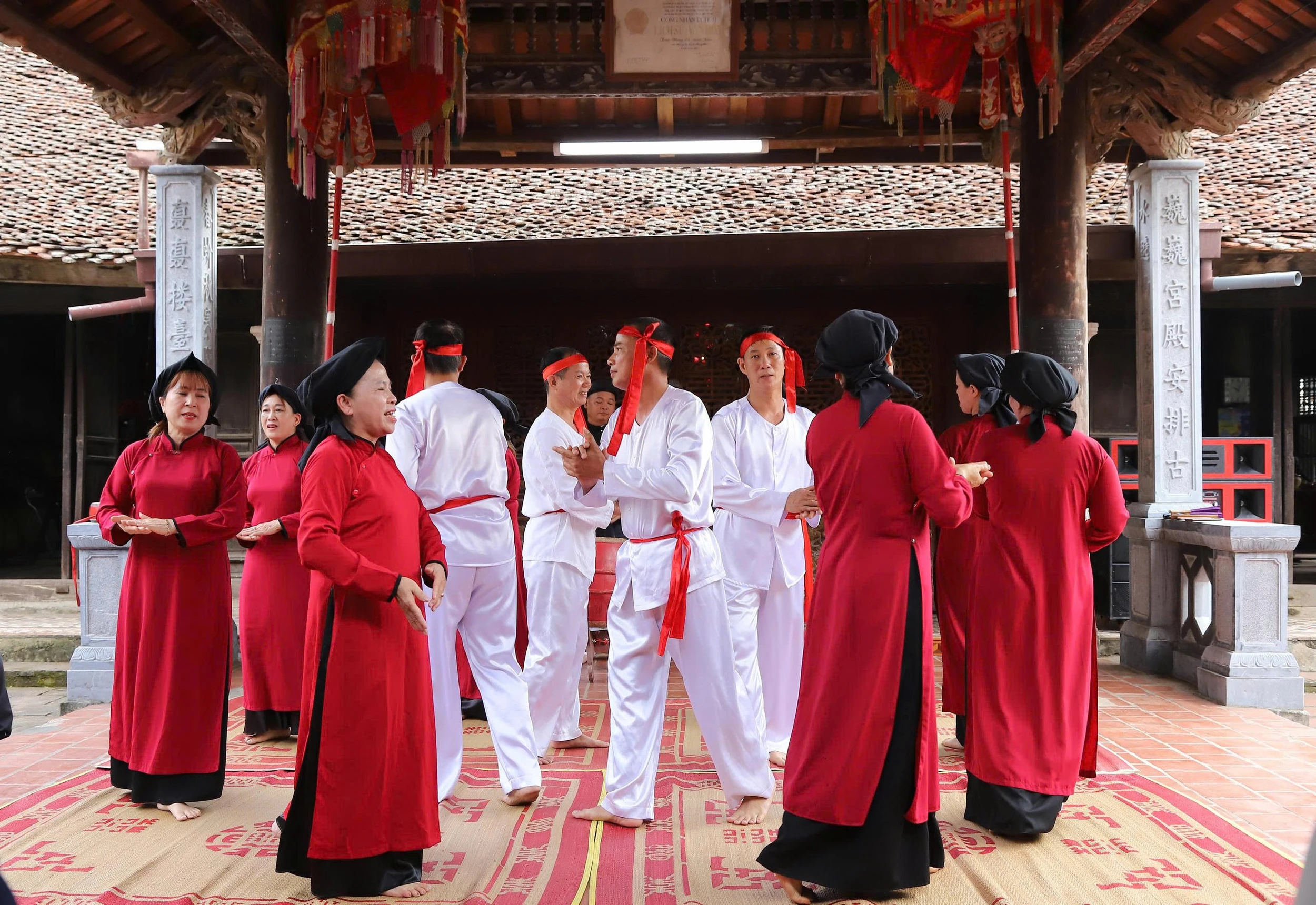 Du lịch học đường - Trải nghiệm văn hóa vùng Đất Tổ