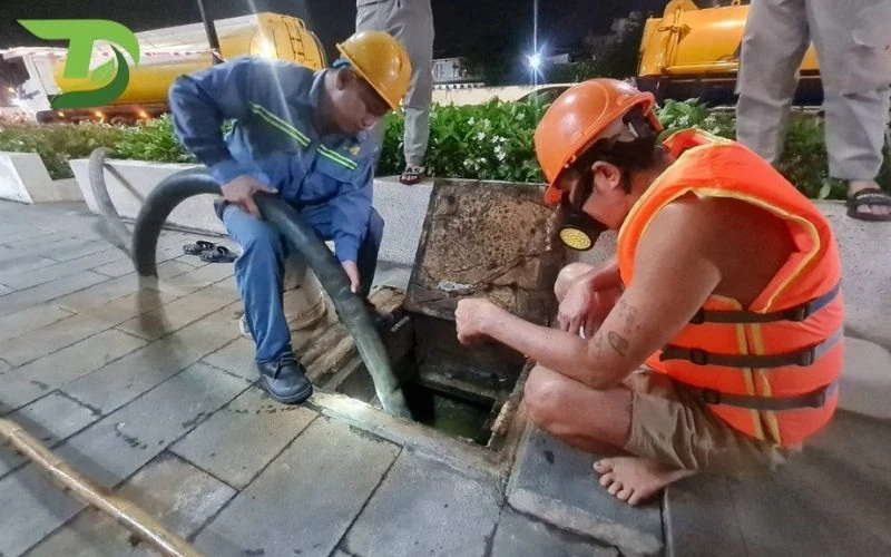 Thông cống nghẹt giá rẻ trọn gói, bảo hành dài hạn, phục vụ 24/7