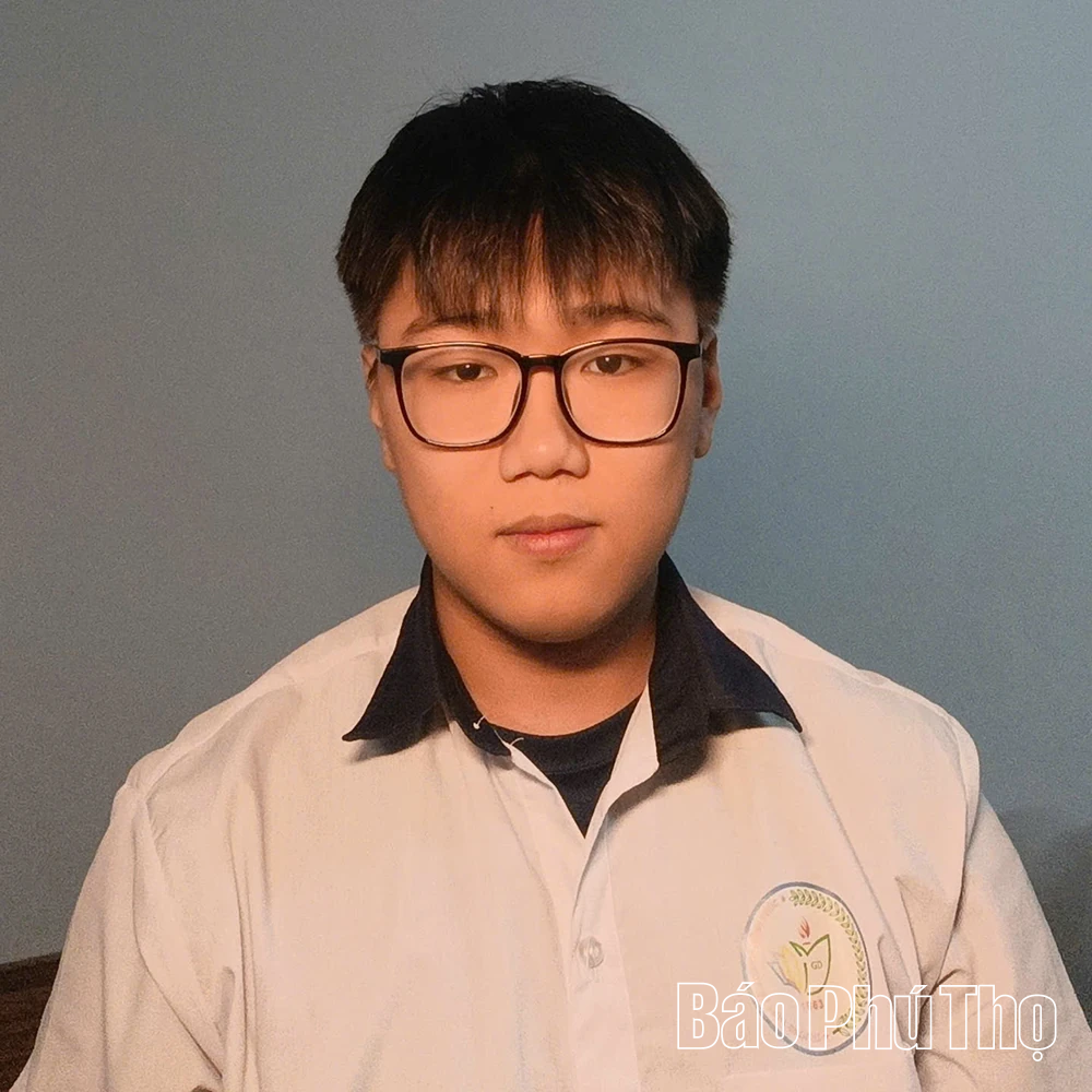 Các thủ khoa trong kỳ thi chọn học sinh giỏi THPT cấp tỉnh năm học 2025 - 2026