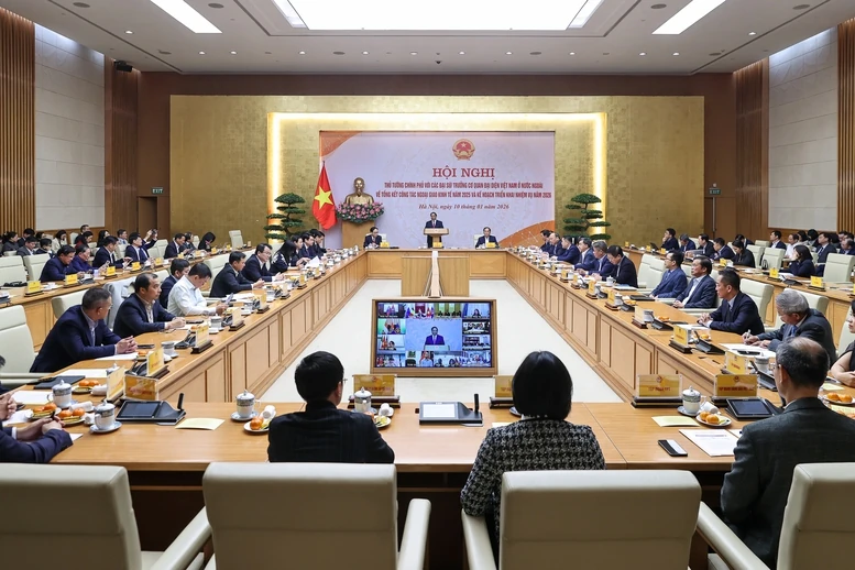 Ngoại giao kinh tế chuyển mình mạnh mẽ vì sự phát triển hùng cường của dân tộc