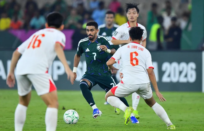 Đình Bắc lập siêu phẩm, U23 Việt Nam hiên ngang vào tứ kết U23 châu Á với ngôi đầu bảng