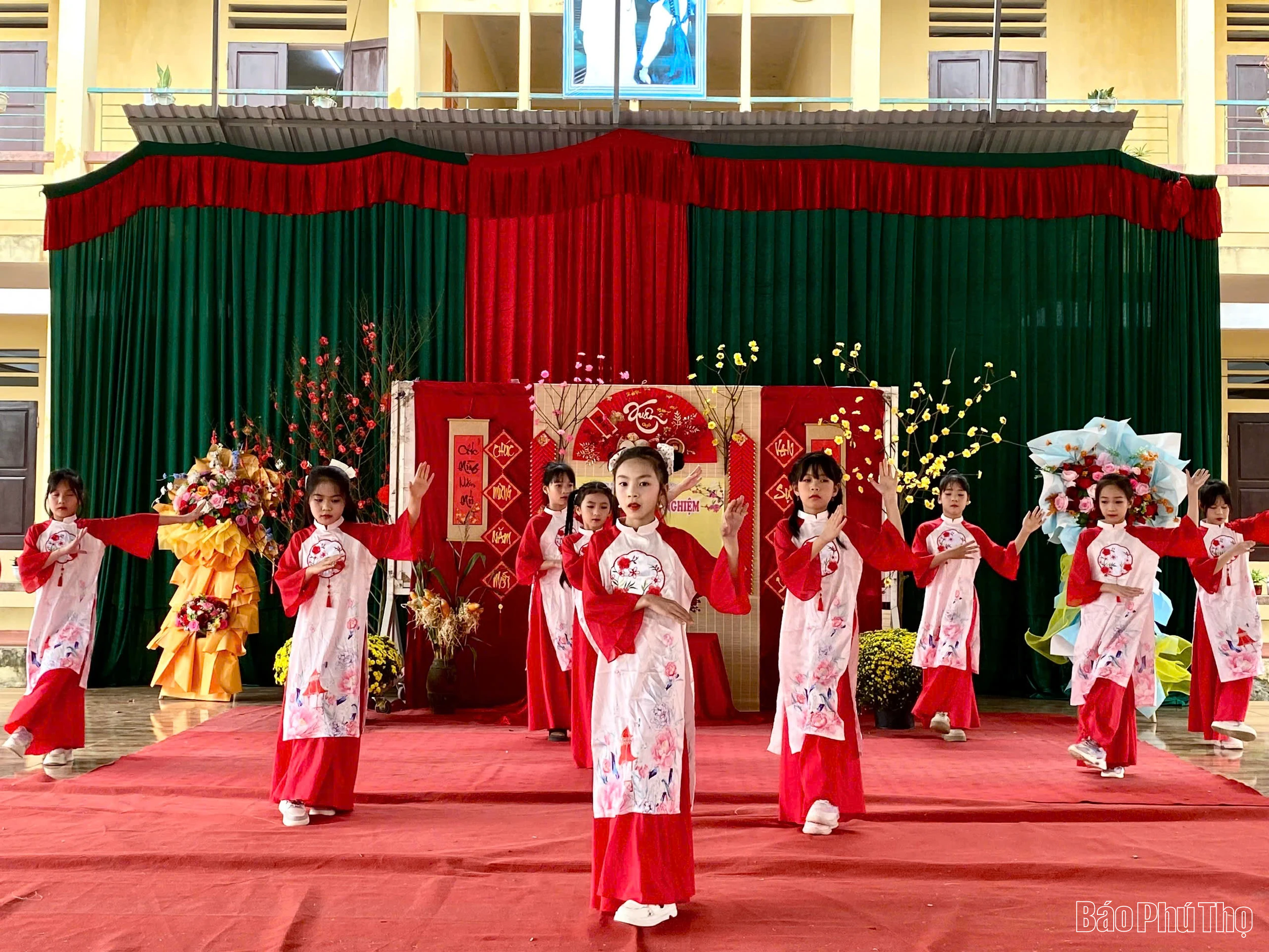 Ngày Tết quê em” bài học kỹ năng sống từ những trải nghiệm