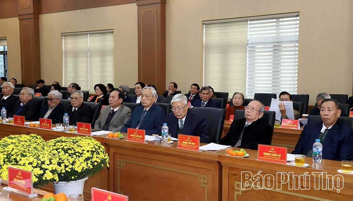 Tỉnh ủy Phú Thọ gặp mặt nguyên lãnh đạo tỉnh qua các thời kỳ