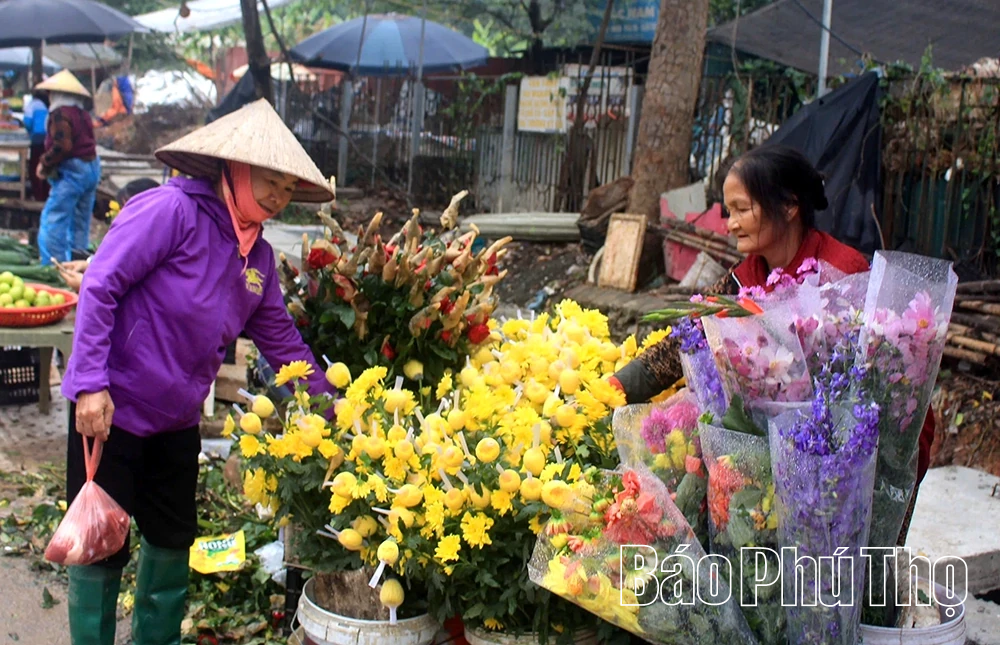 Hương vị Tết từ những phiên chợ quê