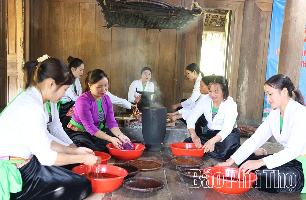 Cỗ Tết xứ Mường