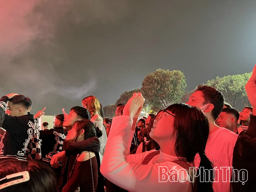 Rộn ràng không khí đón giao thừa tại Phú Thọ