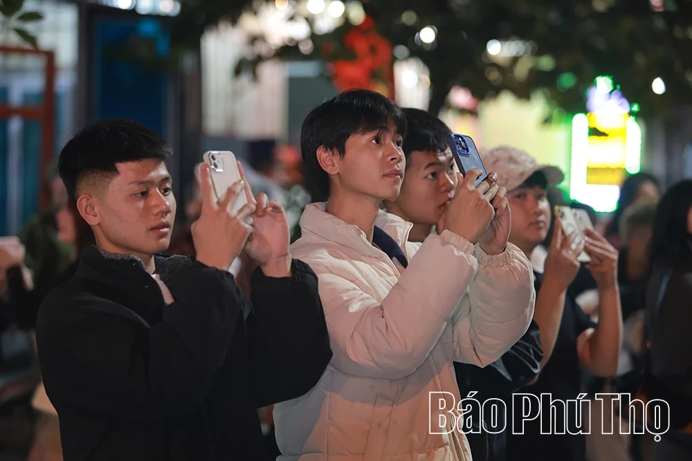 Rộn ràng không khí đón giao thừa tại Phú Thọ