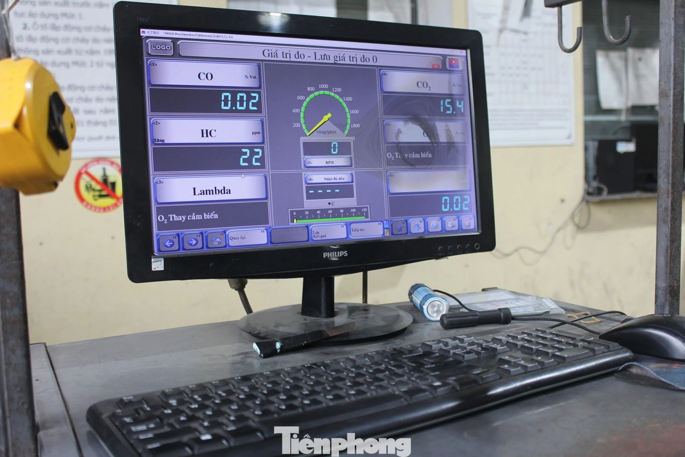 Siết kiểm định khí thải sau Tết, chủ xe cần chuẩn bị gì?