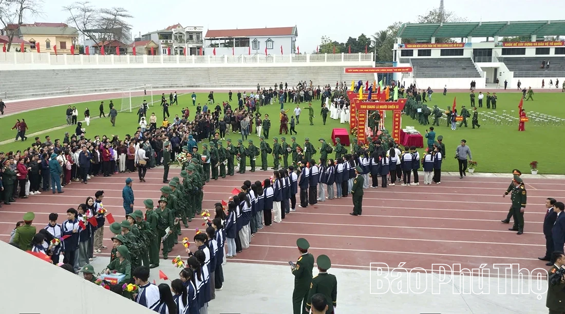 Ngày hội tòng quân trên quê hương Đất Tổ - Viết tiếp bản hùng ca