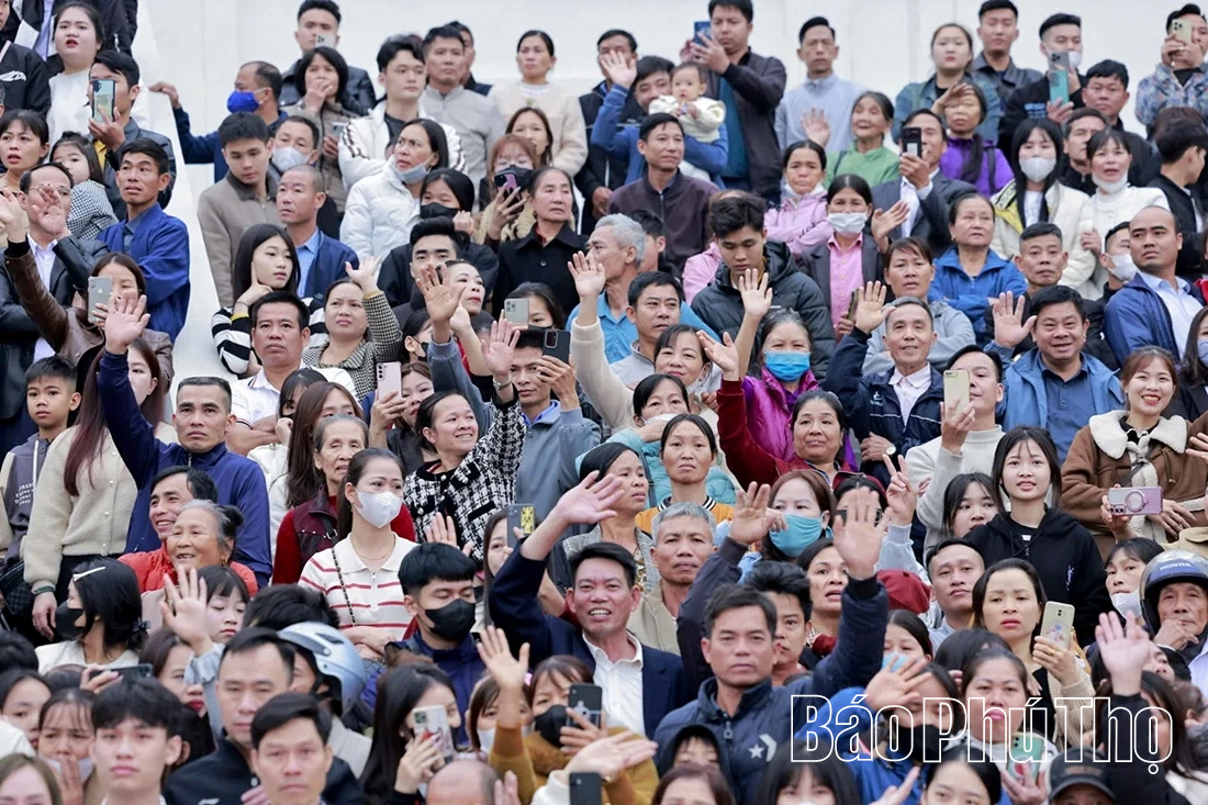 Ngày hội tòng quân trên quê hương Đất Tổ - Viết tiếp bản hùng ca