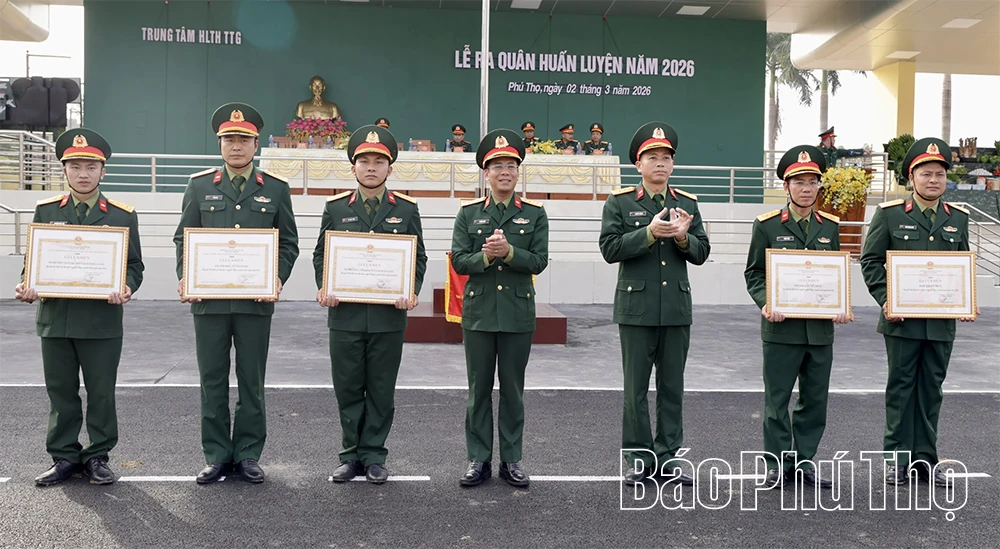 Trung tâm Huấn luyện tổng hợp Tăng thiết giáp phấn đấu 100% cán bộ được huấn luyện theo phân cấp