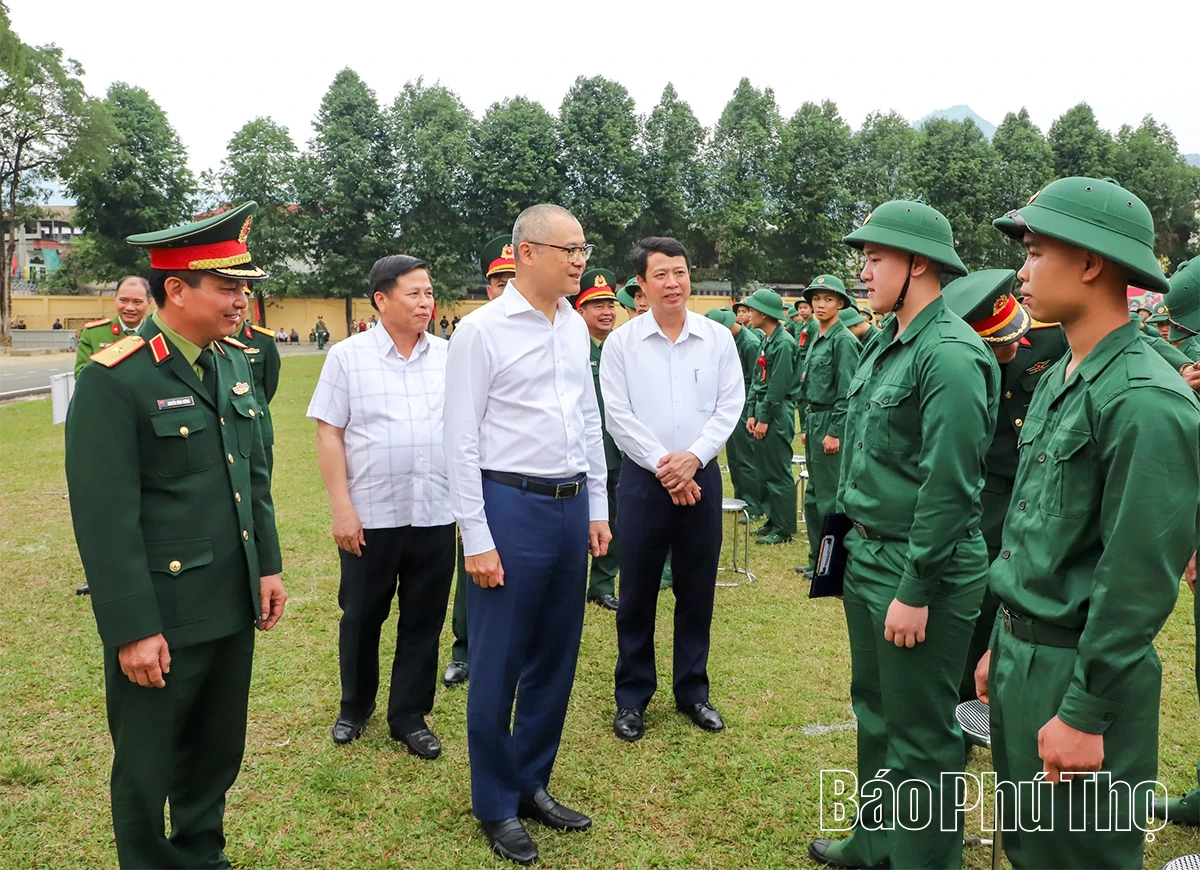 Bí thư Tỉnh ủy Phạm Đại Dương: Lễ giao nhận quân 2026 phải thực sự là ngày hội của tuổi trẻ và Nhân dân
