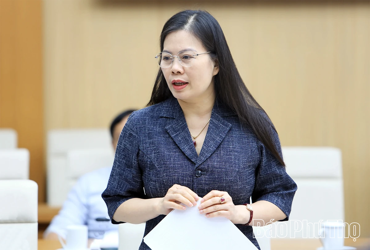 Chủ tịch UBND tỉnh Trần Duy Đông cho ý kiến một số dự án đầu tư phát triển kinh tế