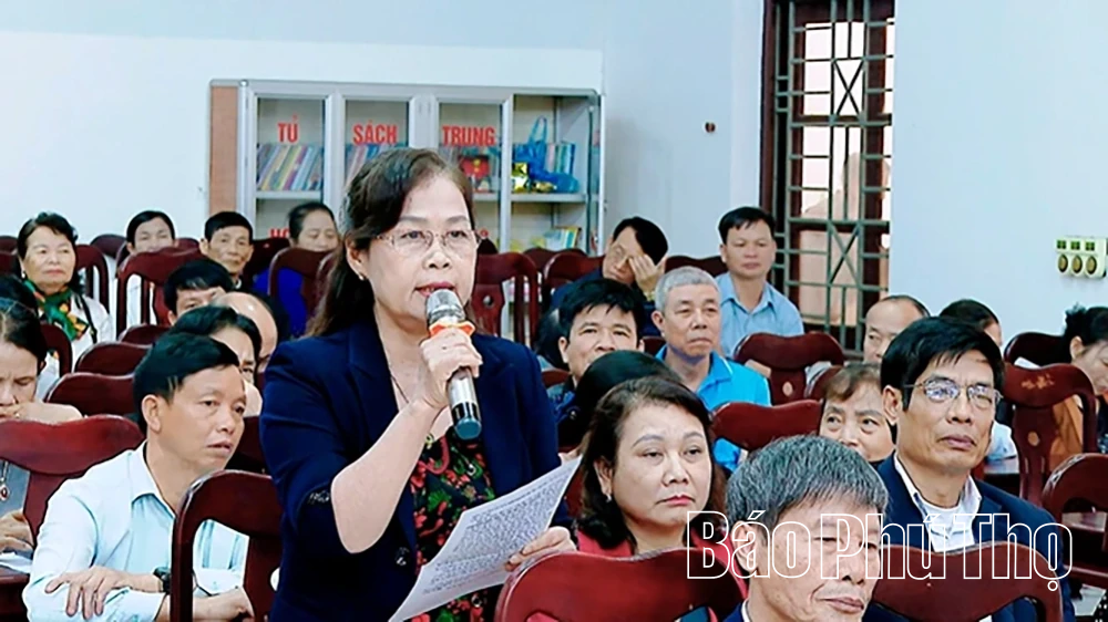 Các ứng cử viên đại biểu HĐND tỉnh khóa XX tiếp xúc cử tri tại phường Nông Trang