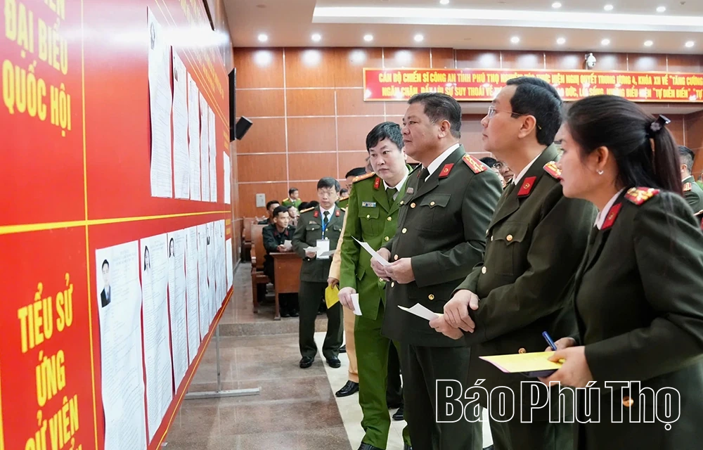 Hơn 3.400 cán bộ, chiến sĩ Công an tỉnh Phú Thọ tham gia bầu cử