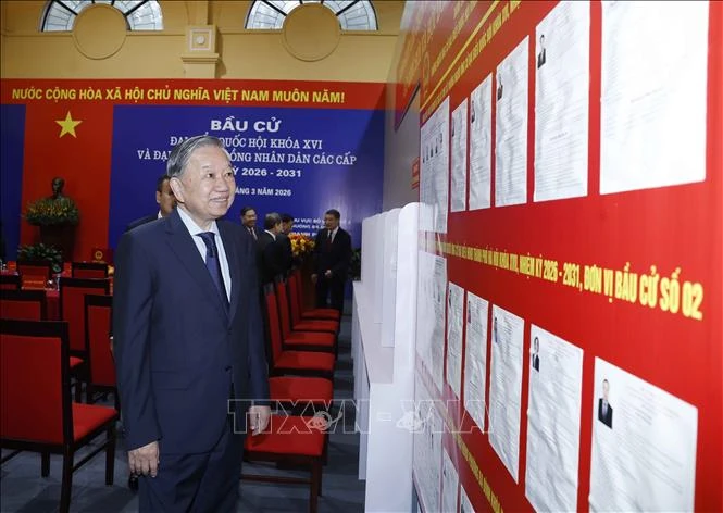 Tổng Bí thư Tô Lâm bỏ phiếu bầu cử tại phường Ba Đình, Hà Nội