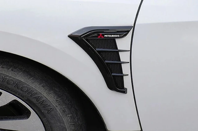 5 phụ kiện ô tô lợi bất cập hại chủ xe không nên gắn thêm