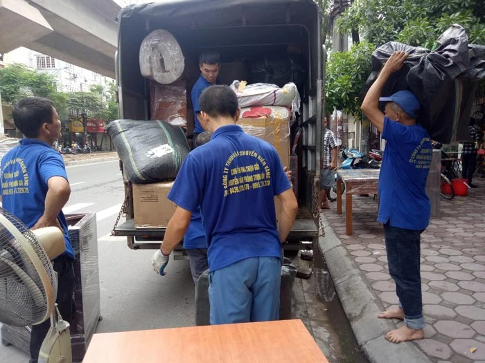 Chuyển Nhà Thảnh Thơi Tại Hà Nội: Chọn Ngay Kiến Vàng - Nhanh, Rẻ, An Toàn chuyennhacucre.com