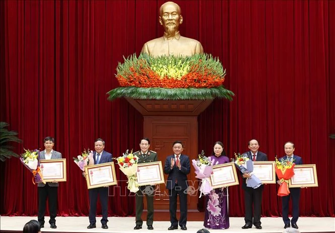 Đưa tinh thần và khí thế Đại hội XIV của Đảng vào công việc hàng ngày