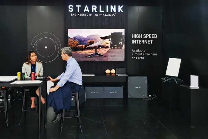 Internet vệ tinh Starlink có thể triển khai tại Việt Nam khi nào?