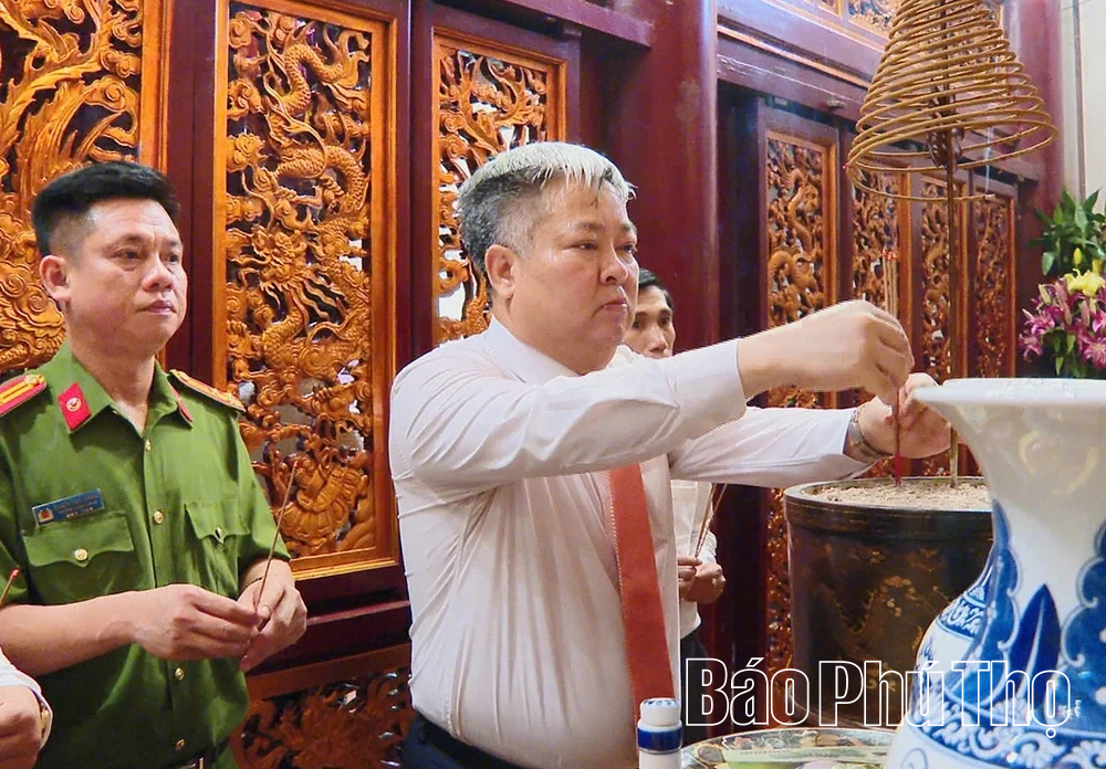 Xã Lương Sơn dâng hương tưởng niệm các Vua Hùng