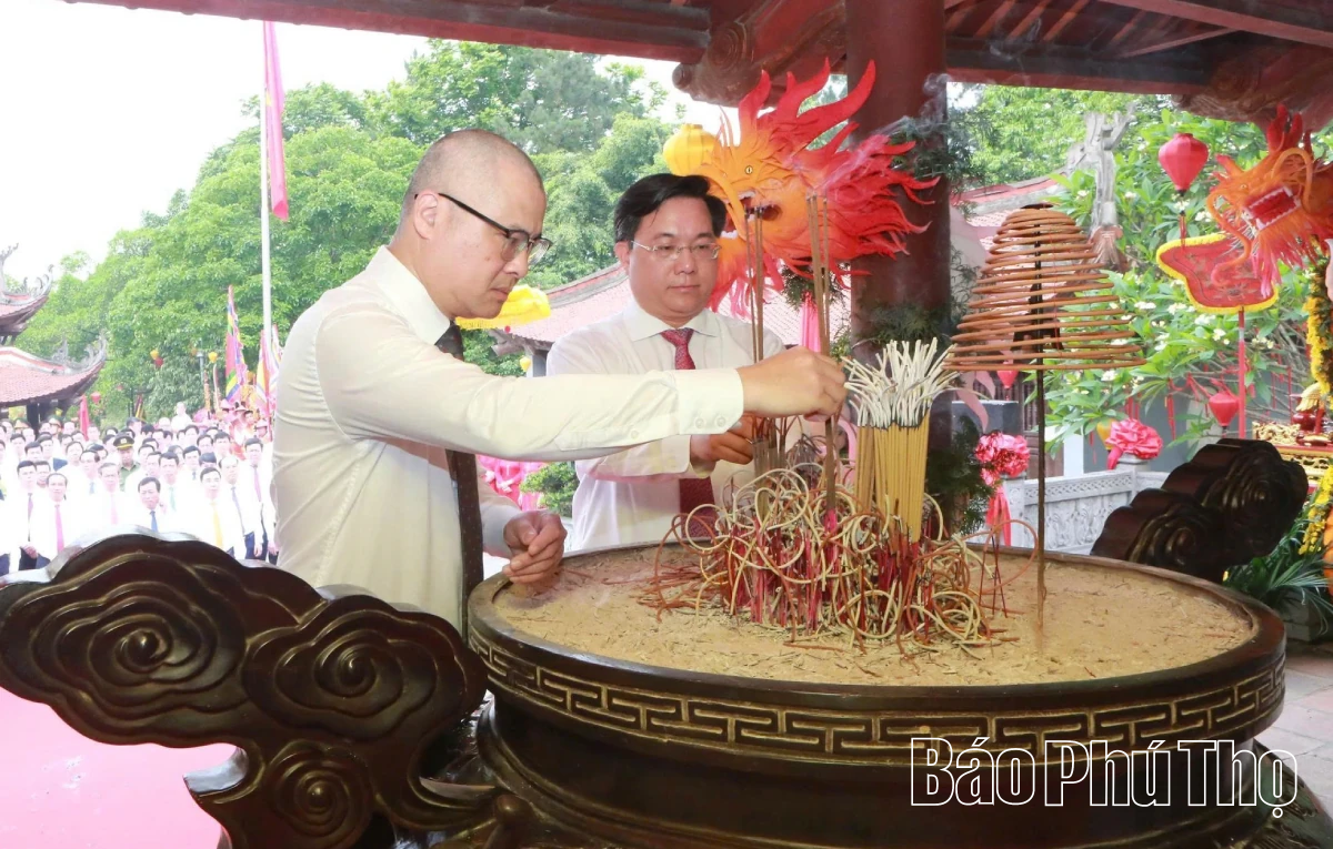 Trang nghiêm Lễ giỗ Đức Quốc Tổ Lạc Long Quân