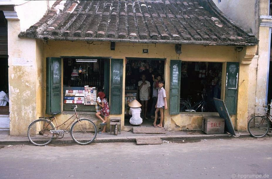 Phố cổ Hội An 35 năm trước trong ảnh khách Đức