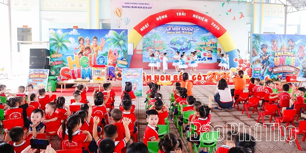 Trường Mầm non Bến Gót tổ chức chương trình “Ngày hội nước - Mùa hè mát lành”