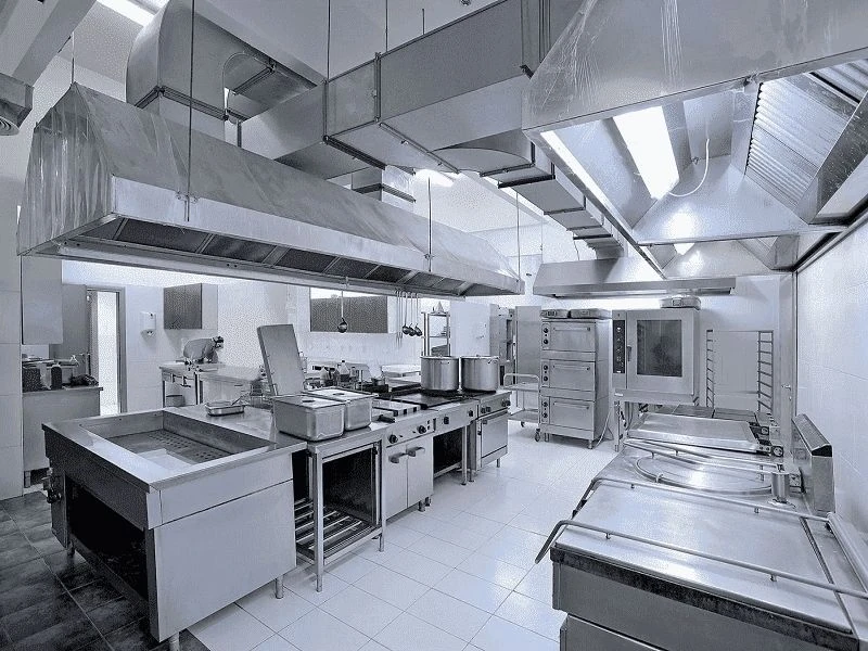 Tiêu chuẩn bếp ăn một chiều bắt buộc tại KCN giúp bảo vệ sức khỏe người lao động