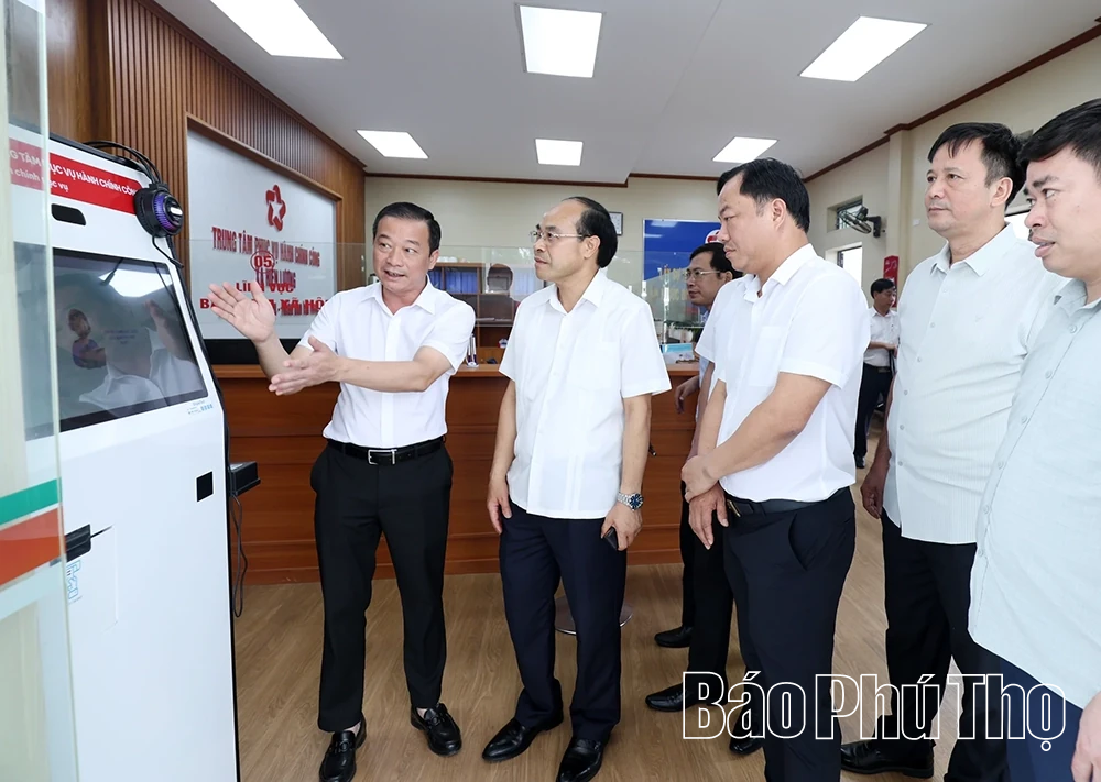 Thông qua dự thảo báo cáo giám sát đối với Ban Thường vụ Đảng ủy xã Hiền Lương
