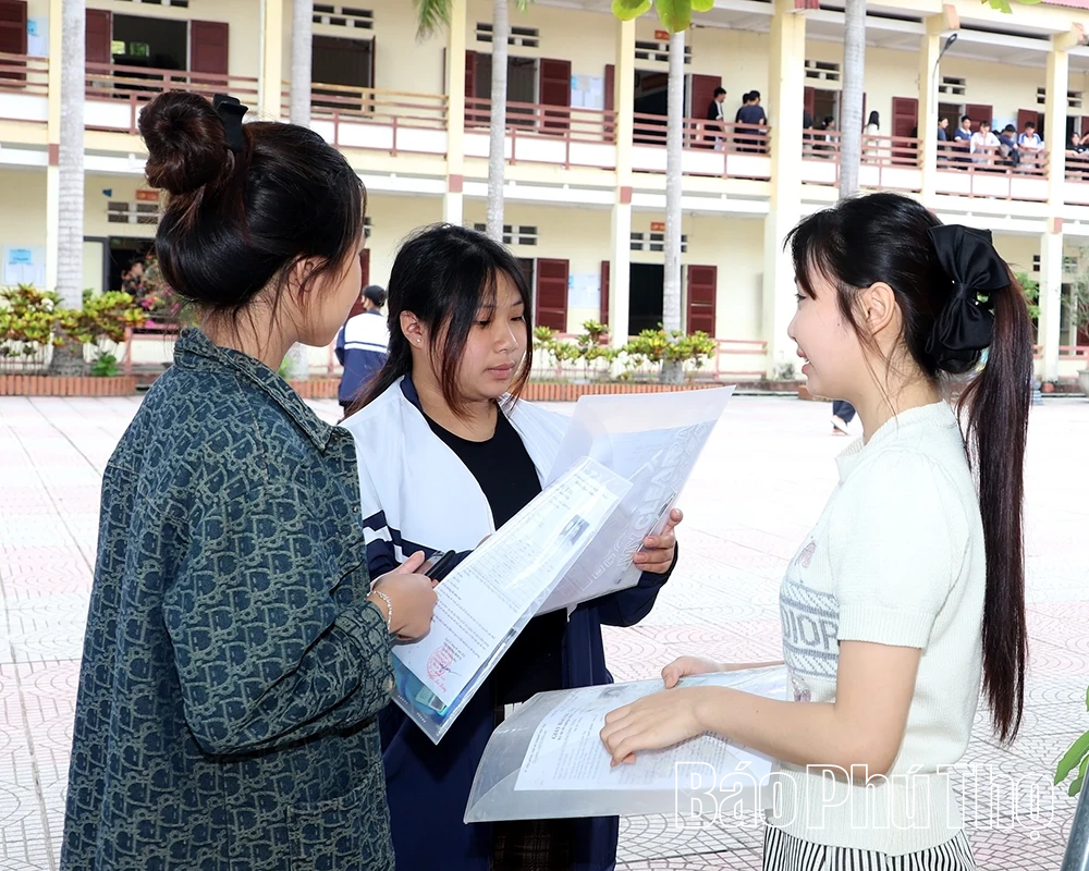 Thầy và trò trường miền núi Yên Lập tự tin bước vào kỳ thi tốt nghiệp THPT