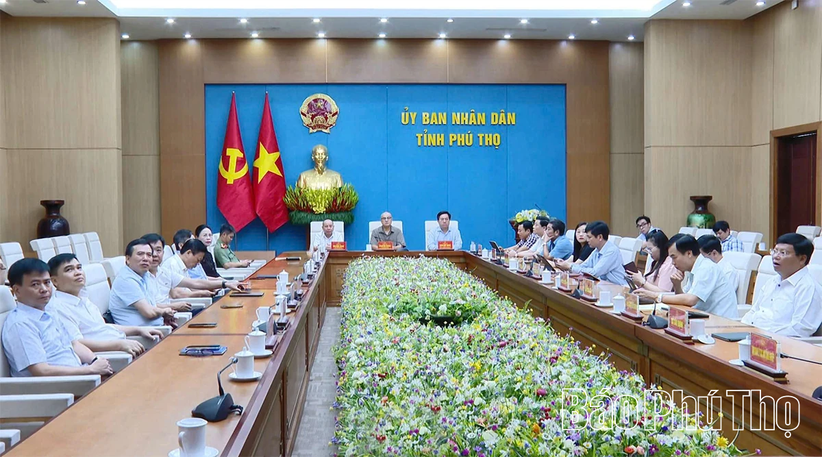 Lễ phát động Phong trào thi đua Quyết tâm thực hiện thắng lợi mục tiêu tăng trưởng bền vững 2 con số giai đoạn 2026-2030