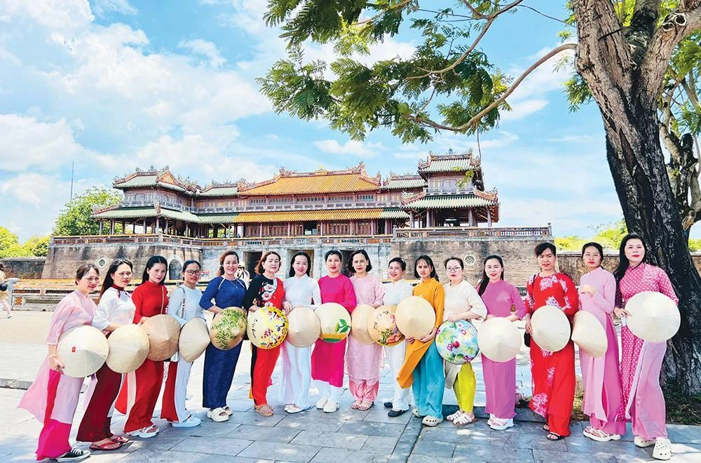 NGỌC THẠCH TRAVEL Khẳng Định Vị Thế Thương Hiệu Du Lịch Uy Tín Tại Đà Nẵng