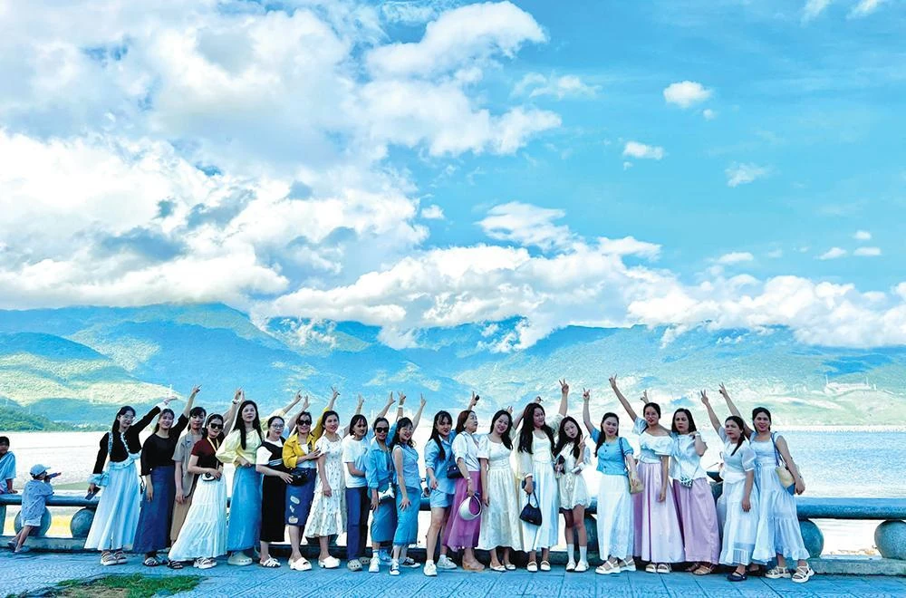 NGỌC THẠCH TRAVEL Khẳng Định Vị Thế Thương Hiệu Du Lịch Uy Tín Tại Đà Nẵng