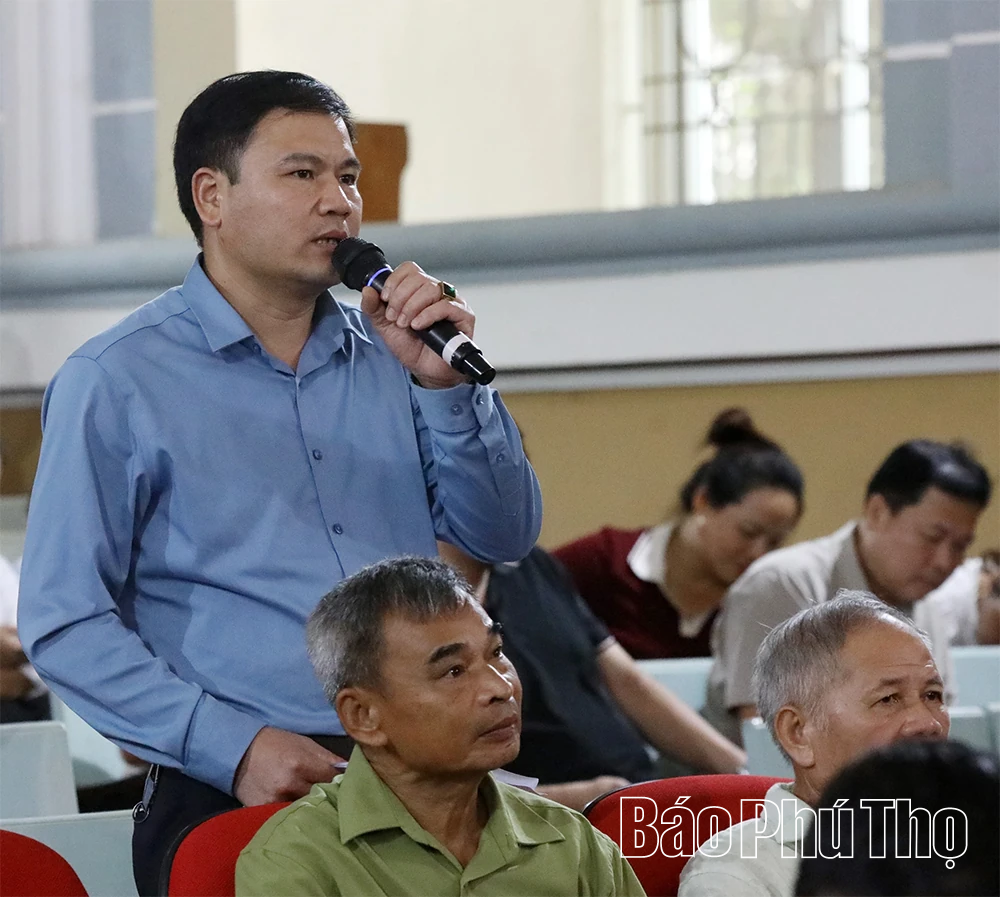 Tổ đại biểu số 16 HĐND tỉnh tiếp xúc cử tri trước Kỳ họp thứ Ba tại các xã vùng Yên Thủy và Lạc Sơn