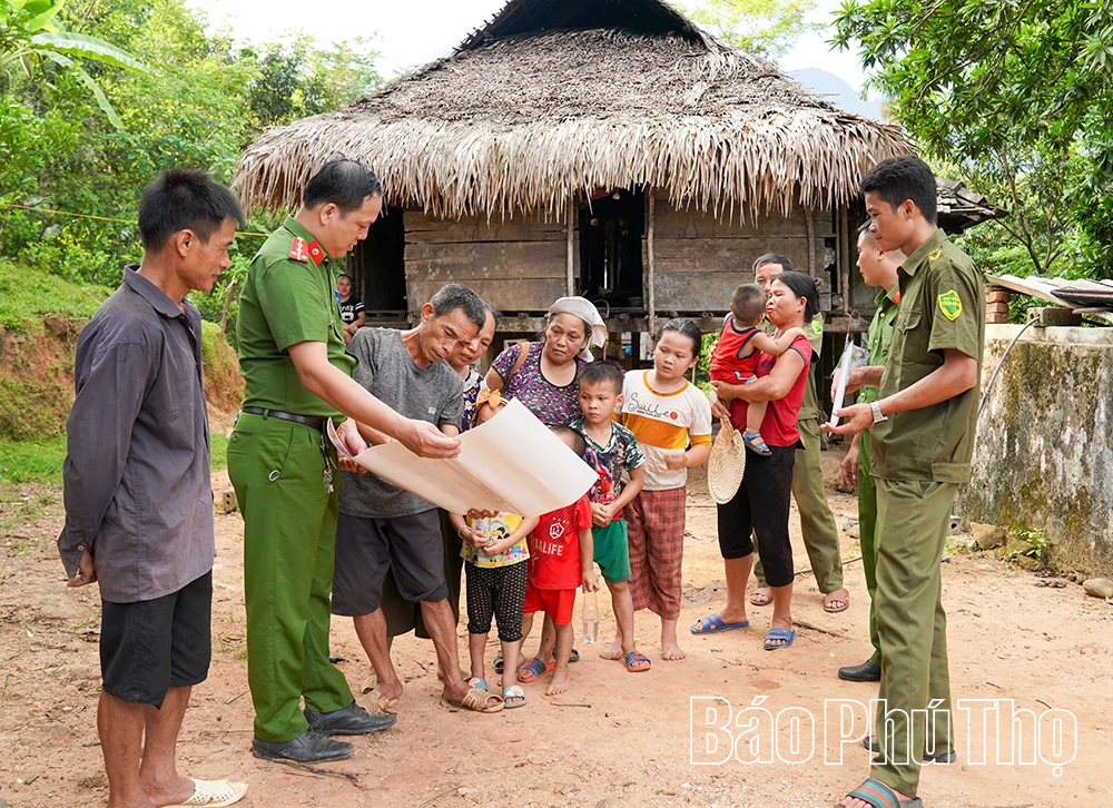 Xây “lá chắn” phòng, chống ma túy từ địa bàn cơ sở