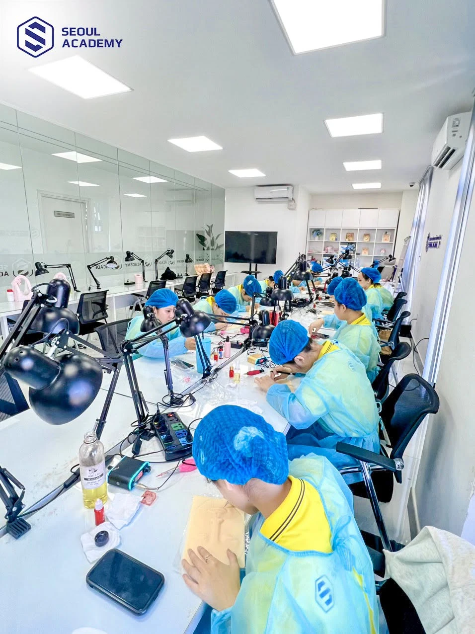 Khóa học Phun xăm thẩm mỹ tại Seoul Academy - Lựa chọn trở thành Master chuyên nghiệp