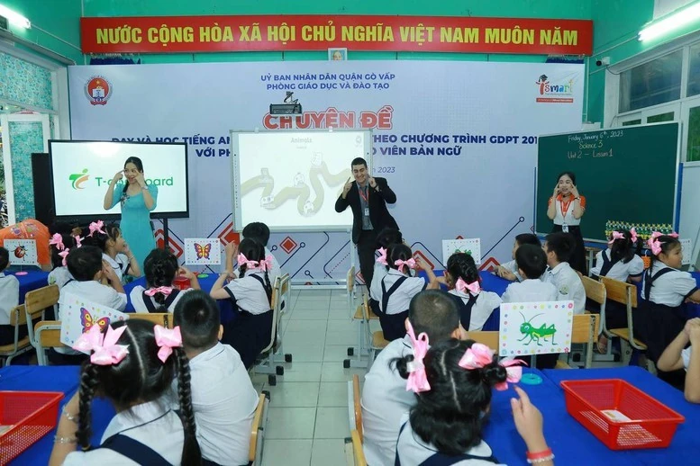 Không sử dụng giáo dục tăng cường, giáo dục theo nhu cầu để dạy trước chương trình