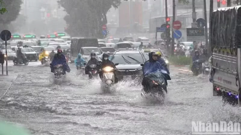 Bắc Bộ và Bắc Trung Bộ có thể mưa rất to từ đêm 17/8