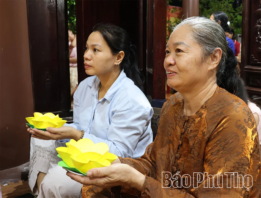 Mùa báo hiếu của con