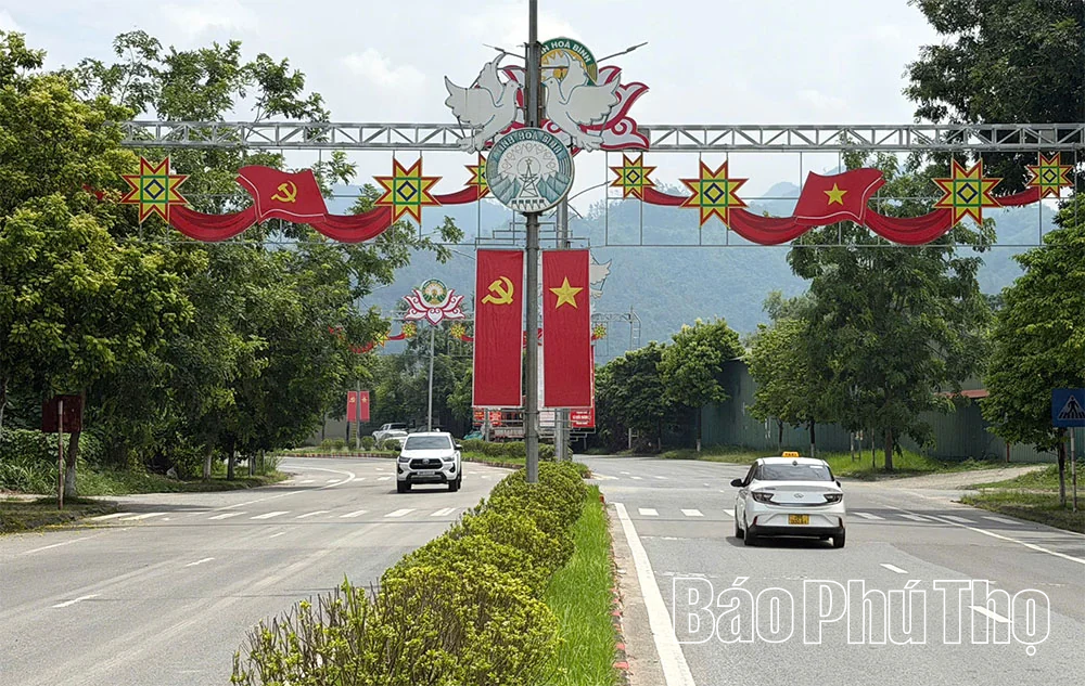 Rực rỡ cờ hoa mừng Quốc khánh