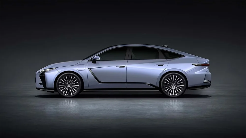Xe điện mới của Lexus lộ diện ở Việt Nam, giá dự kiến dưới 3 tỷ đồng